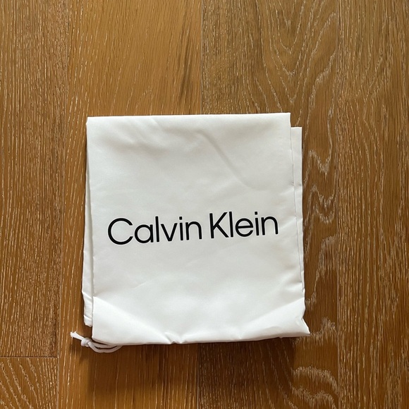 Calvin Klein White Drawstring DustBag - Picture 3 of 5